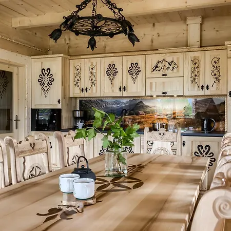 Osada Suwajowka Premium Косцелиско